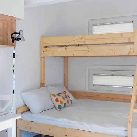 Lovely In With Jacuzzi Дом отдыха