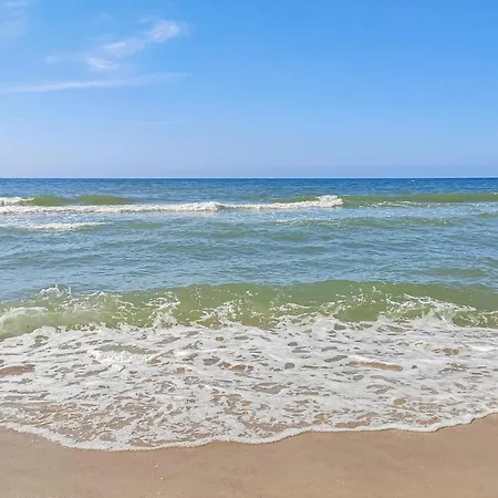 Lovely In With Jacuzzi Дом отдыха